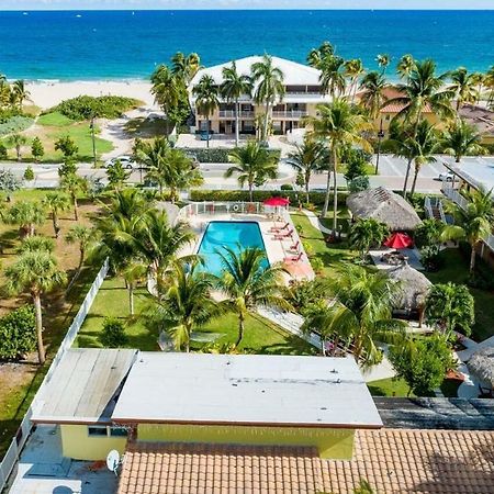 Oceans Beach Resort & Suites Помпано Бийч Екстериор снимка
