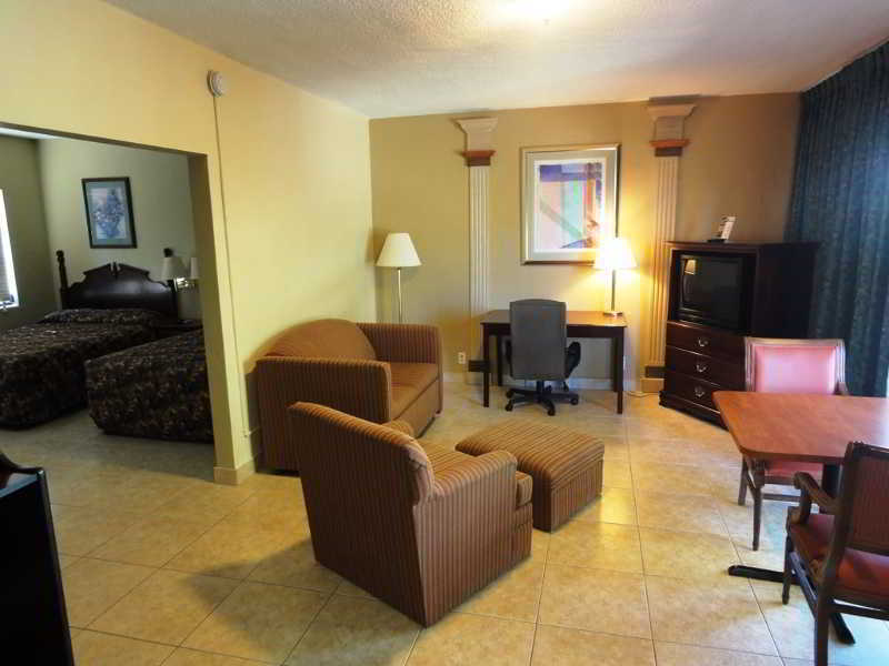 Oceans Beach Resort & Suites Помпано Бийч Екстериор снимка