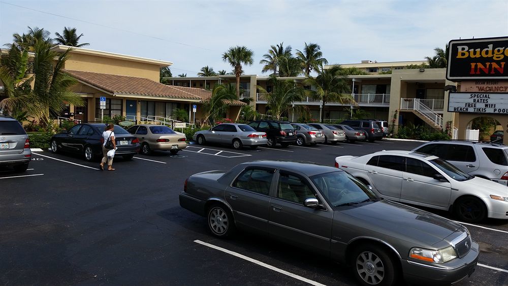 Oceans Beach Resort & Suites Помпано Бийч Екстериор снимка