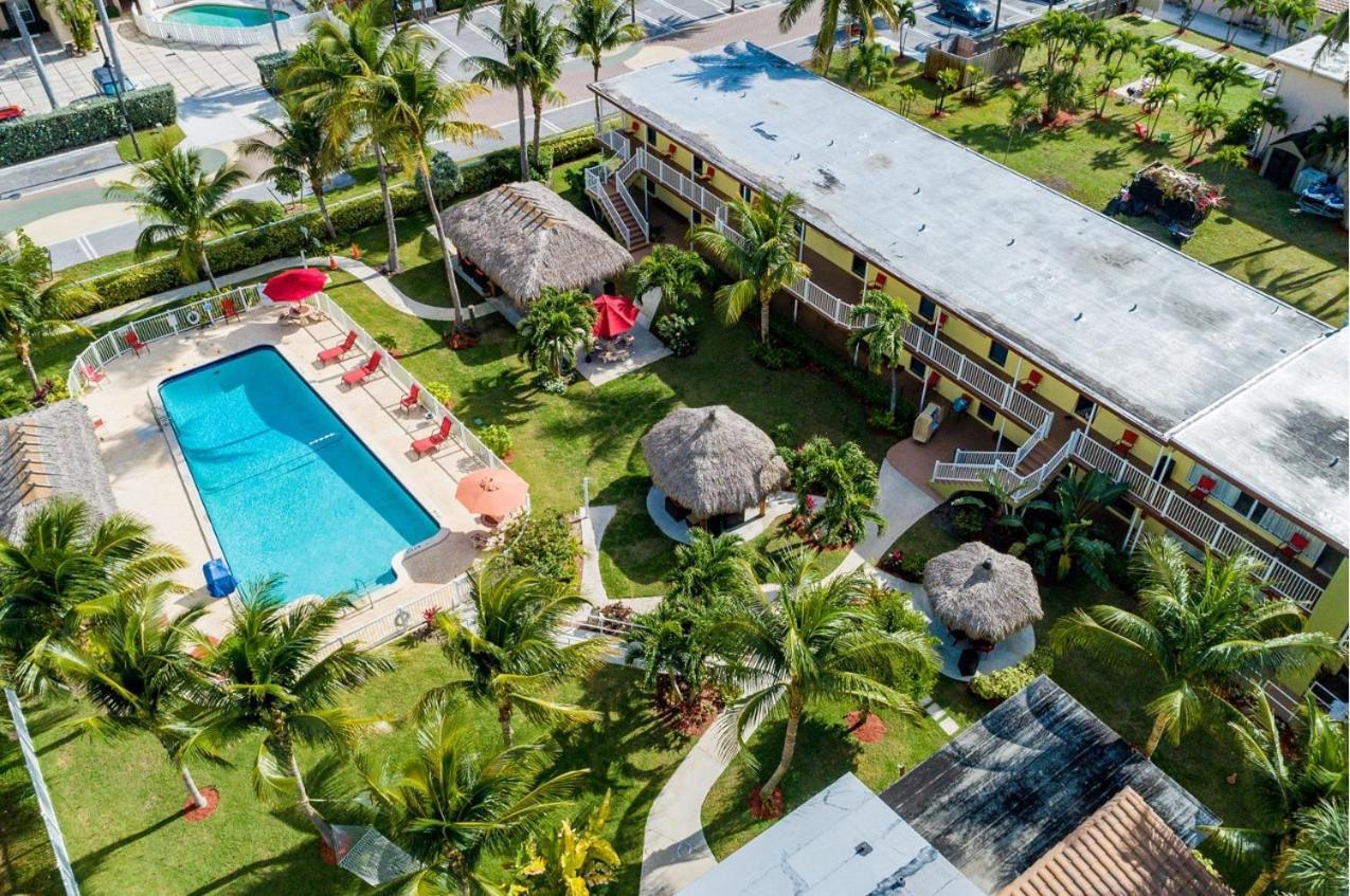 Oceans Beach Resort & Suites Помпано Бийч Екстериор снимка